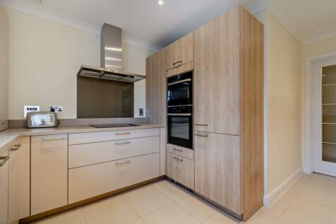 8599569-interior04-800.jpg