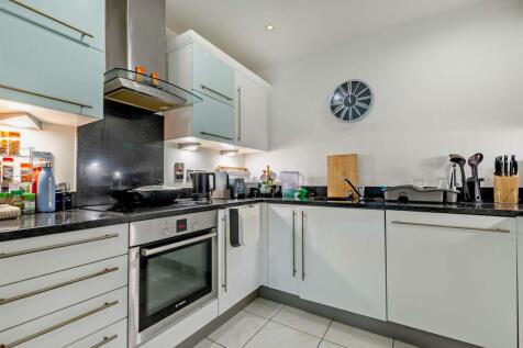 8627608-interior07-800.jpg
