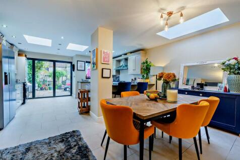 8629084-interior16-800.jpg