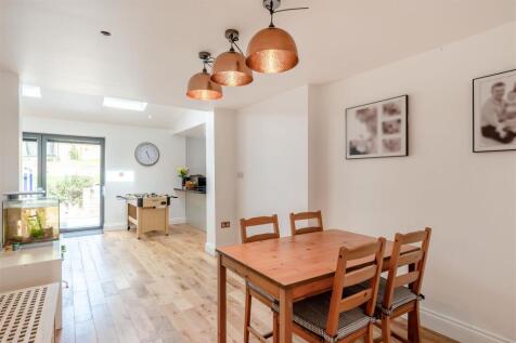 8509655-interior23.jpg