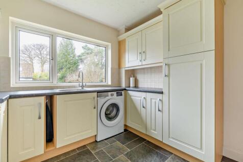 8635078-interior16-800.jpg