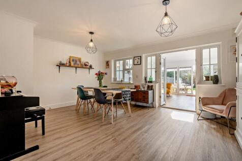 8641623-interior02-800.jpg