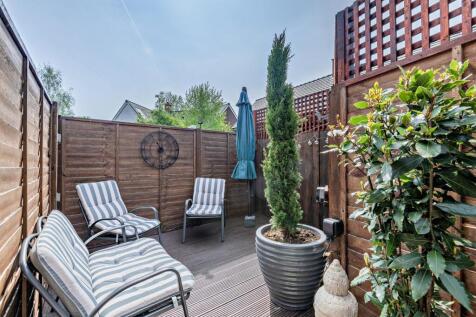 8645526-exterior05v2-800.jpg