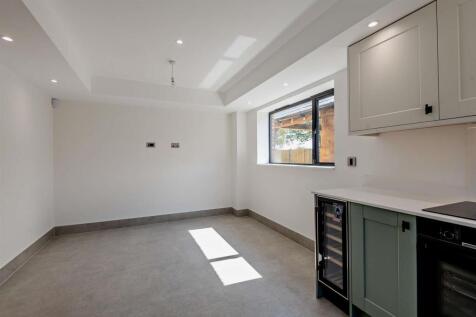 8645362-interior03-800.jpg
