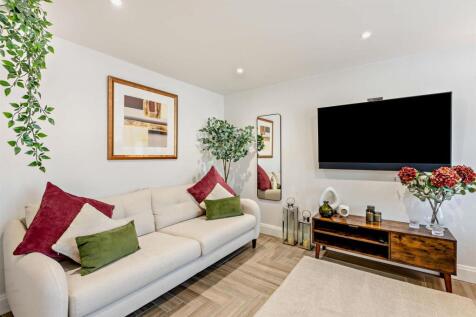 8647374-interior16-800.jpg