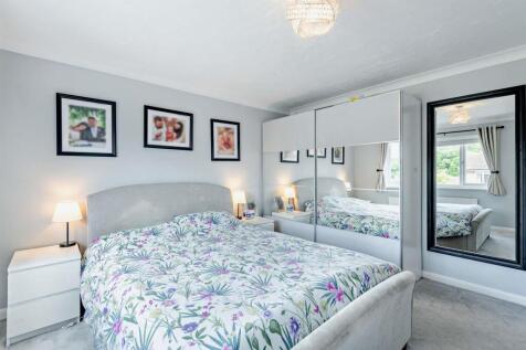 8650638-interior16-800.jpg