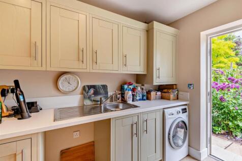 8650768-interior22-800.jpg