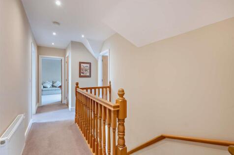 8650768-interior18-800.jpg