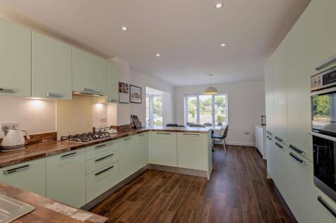 8655007-interior27-800.jpg