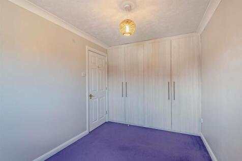 8656176-interior02-800.jpg