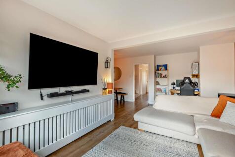 8656190-interior21-800.jpg