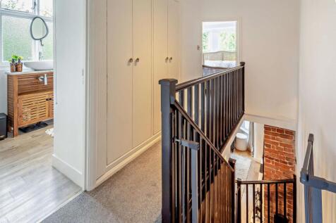 8658456-interior14-800.jpg