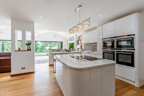 8658780-interior18-800.jpg