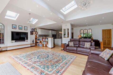 8658780-interior13-800.jpg