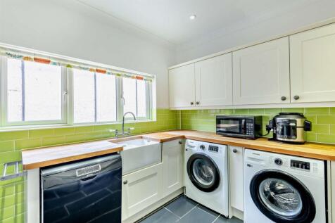 8658780-interior03-800.jpg