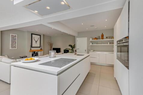 8660505-interior18-800.jpg