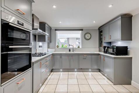 8661141-interior10-800.jpg