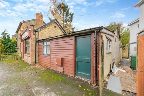 8578170-exterior01.jpg