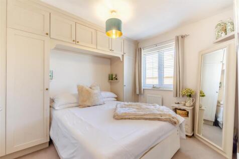 8640361-interior16.jpg