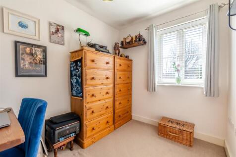 8640361-interior11.jpg