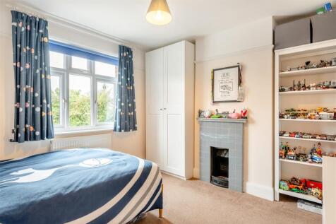 8614713-interior15.jpg