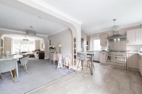 Kitchen into Diner