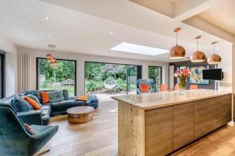 Family/Dining Area