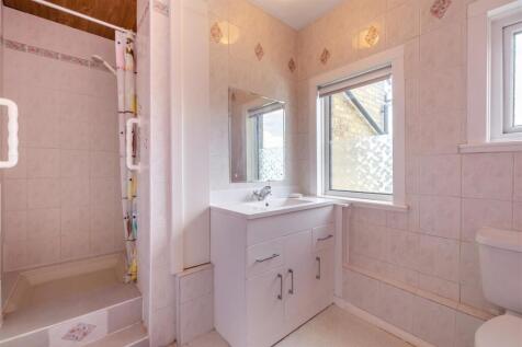 Family Shower Room