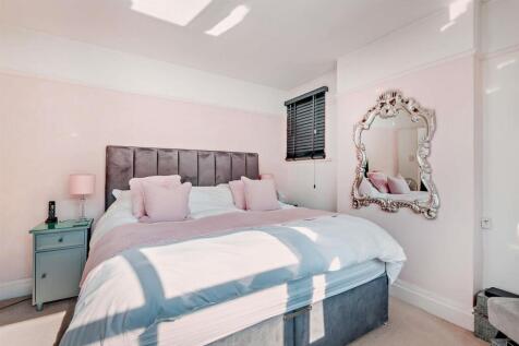 8661131-interior16-800.jpg