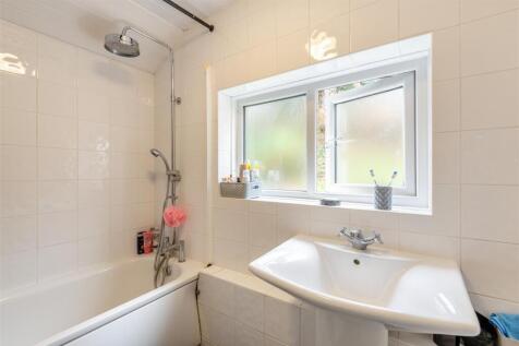 8632380-interior23.jpg