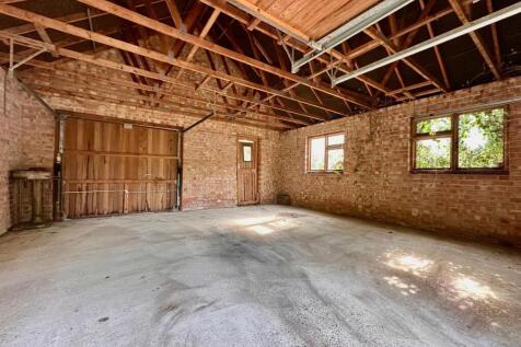 Garage 3.jpg