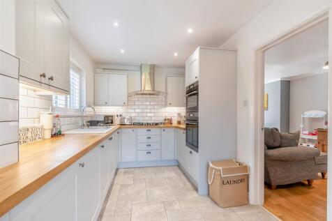 8642163-interior19.jpg
