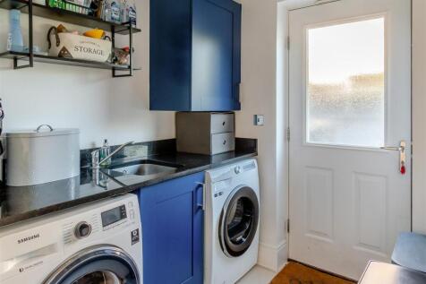 8645914-interior15.jpg