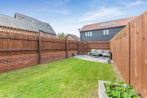 8647609-exterior14.jpg