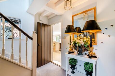 8645200-interior07.jpg