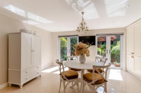 8645200-interior06.jpg
