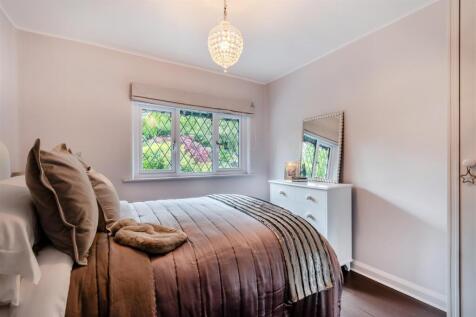 8645200-interior14.jpg