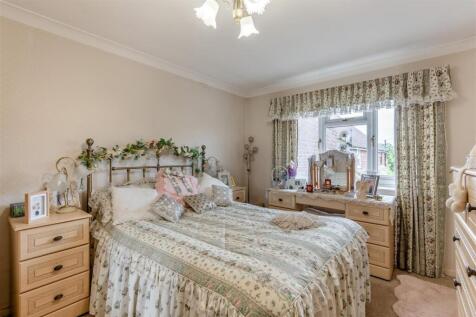 8649083-interior1.jpg