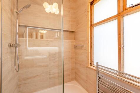 8649125-interior10.jpg