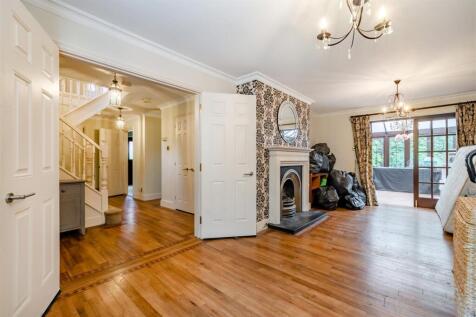 8651036-interior04.jpg