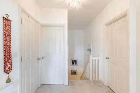 8653412-interior17.jpg