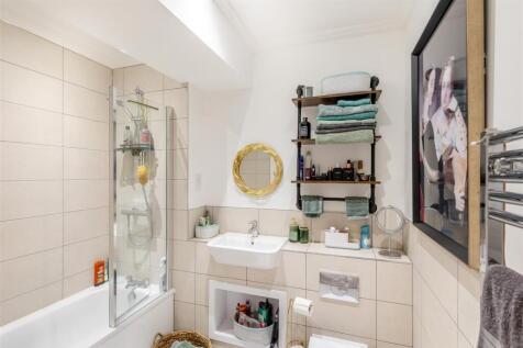 8653412-interior21.jpg