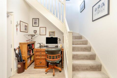 8653412-interior03.jpg