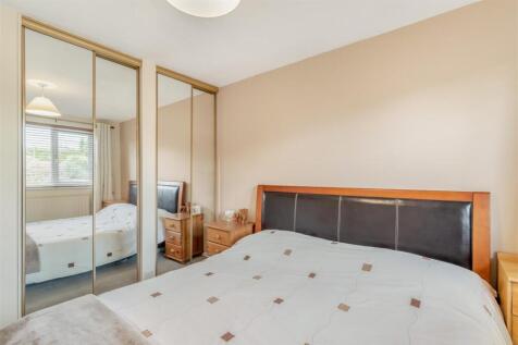 8653779-interior16.jpg