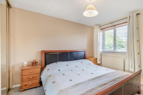 8653779-interior14.jpg