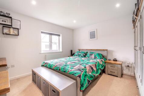8652779-interior14.jpg