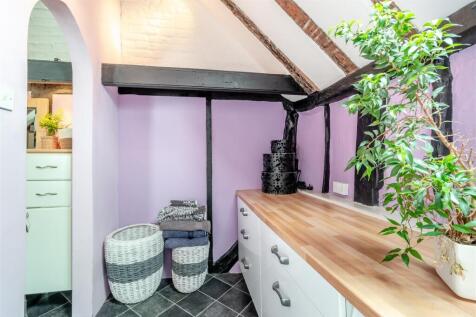8654185-interior28.jpg