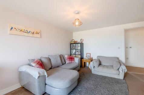 8656197-interior08.jpg