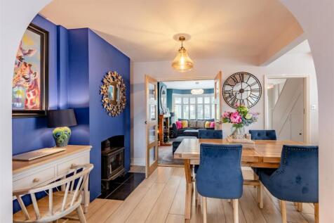 8656984-interior13.jpg