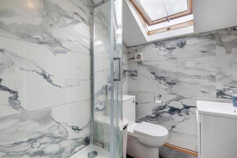 8656984-interior21.jpg